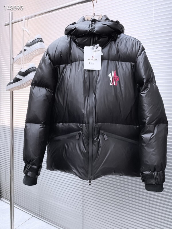Moncler sz1-5 26yr126